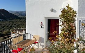 Rambla Retreats Apartment Rojo With Shared Pool & Hot Tub Stunning Views In Oria